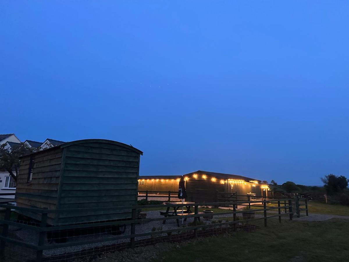 Hotel Stags Hide Minwear Exterior foto